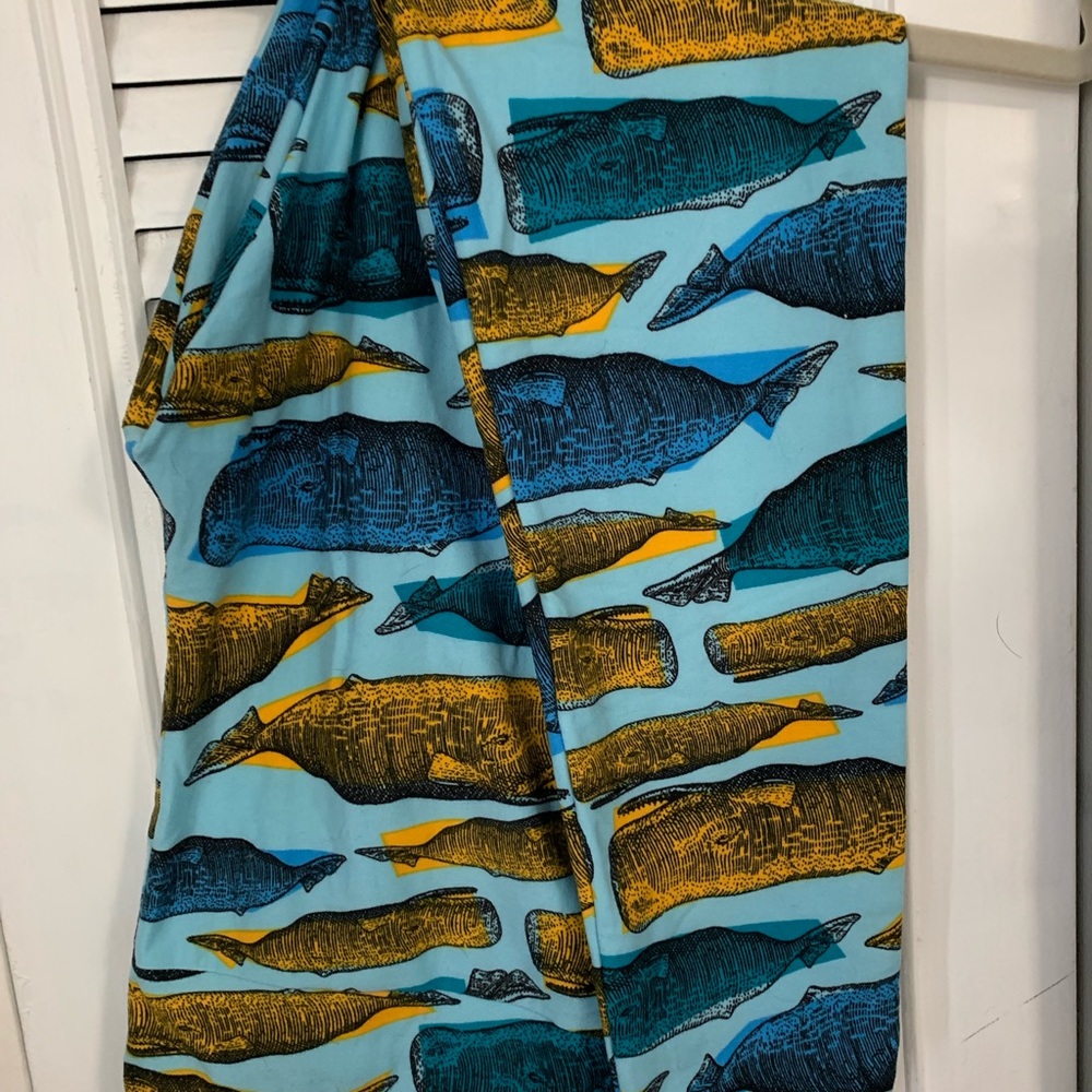 BNWOT LuLaRoe Whale Leggings TC